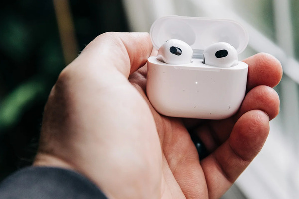 Airpods 3 thật - giả